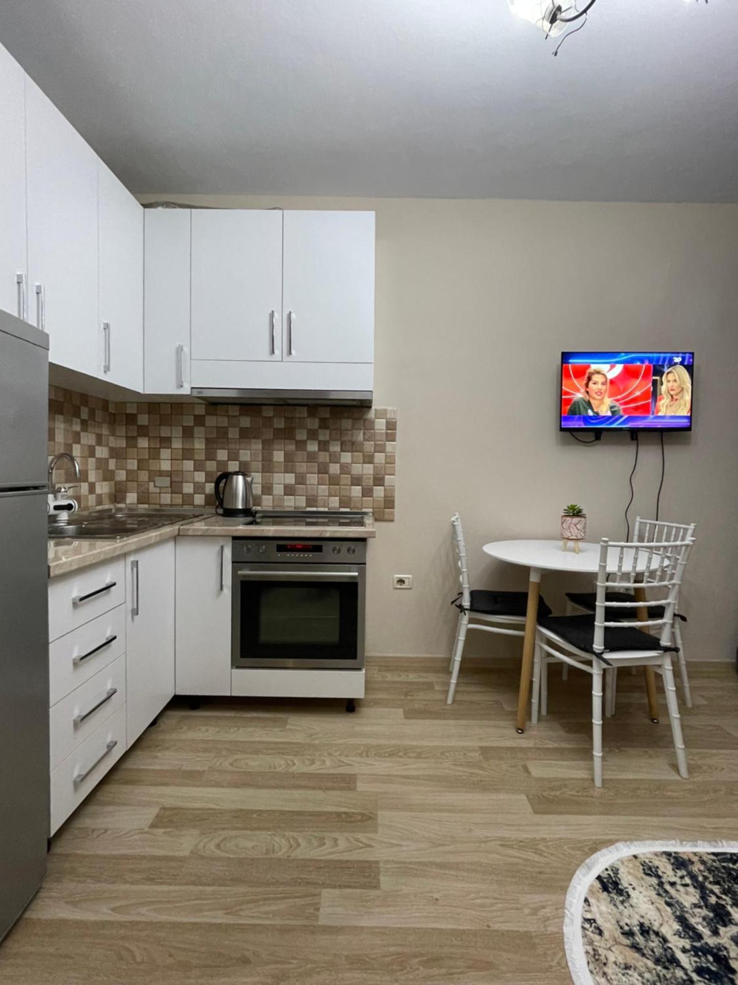 Comfort Apartment City Center Τίρανα Εξωτερικό φωτογραφία